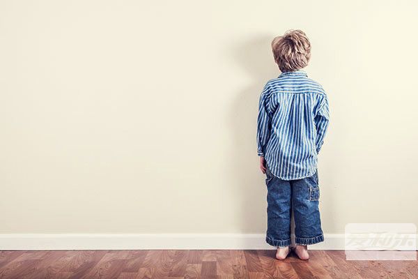 孩子犯錯(cuò)，不能簡單說對不起